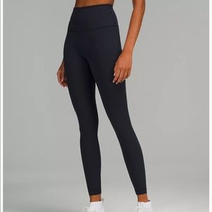 lululemon Wunder Under High Rise Tights 25” in Midnight Navy